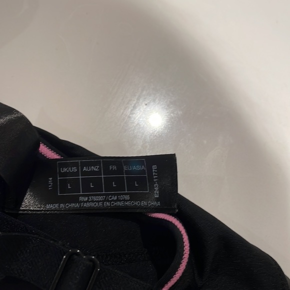 (2/$20) L Heidi - Heidi Klum padded sports bra - large - Picture 7 of 8